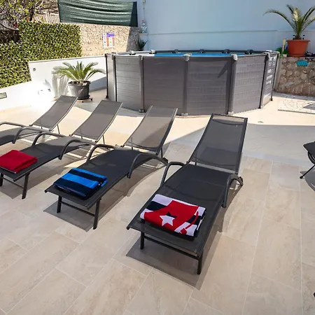 アパート Ela ドゥブロブニク