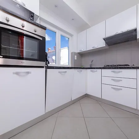 Ela * Ντουμπρόβνικ