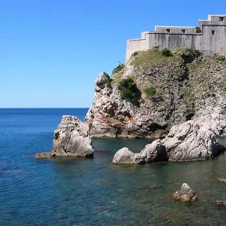 Διαμέρισμα Ela